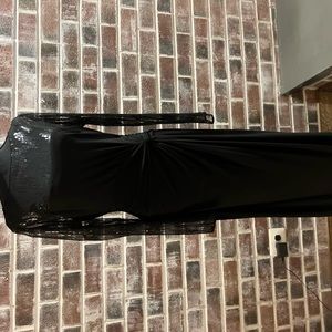 Black evening gown (stretch material)